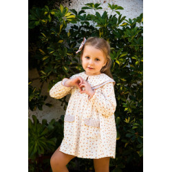Vestido con cuello